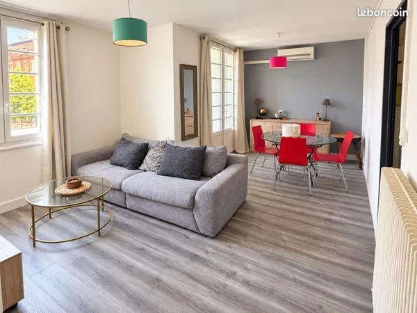 Appartement T3 - 63 m² - 2 chambres - Carmes / Garonnette - Balcon & cave
