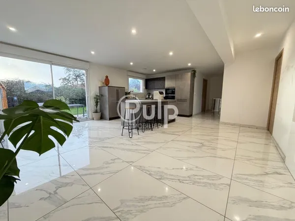 Maison 6 pièces 133 m²