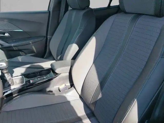 Peugeot 2008 bluehdi 110 s&amp;s bvm6 — photo 11