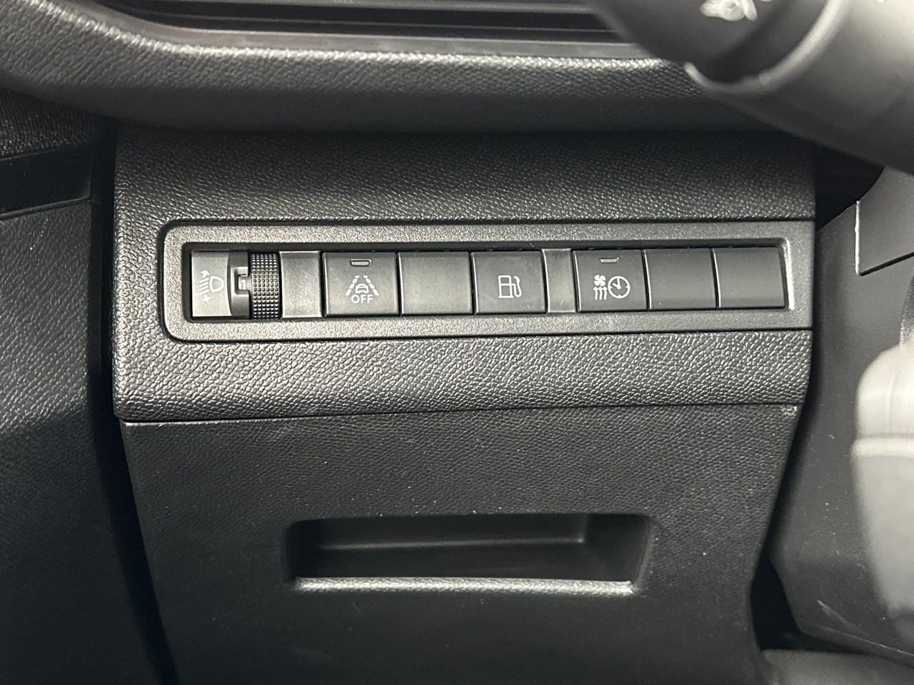 Peugeot 3008 hybrid 225 e-eat8 allure pack — photo 19