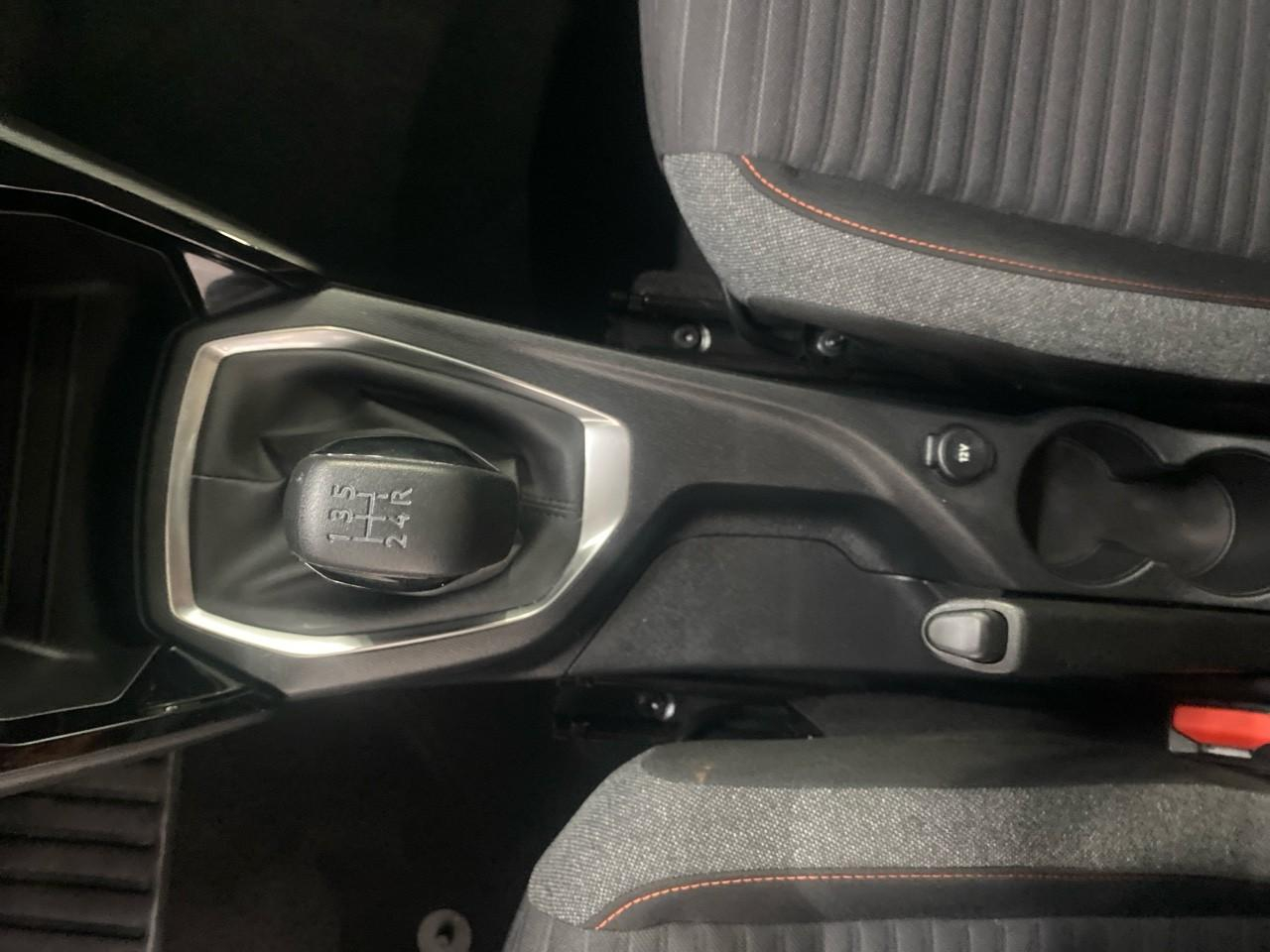 Peugeot 208 puretech 75 s&s bvm5 active — photo 25