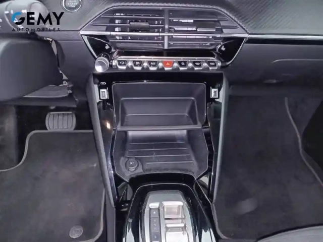 Peugeot 2008 electrique 136 ch — photo 14