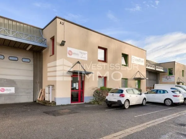 Local d'activité 250 m²