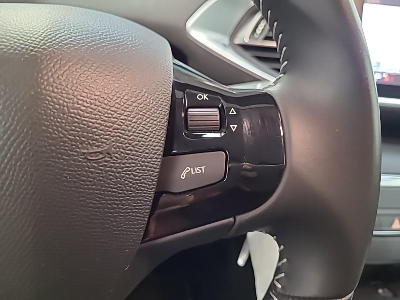 Peugeot 308 puretech 130ch s&s bvm6 allure — photo 18