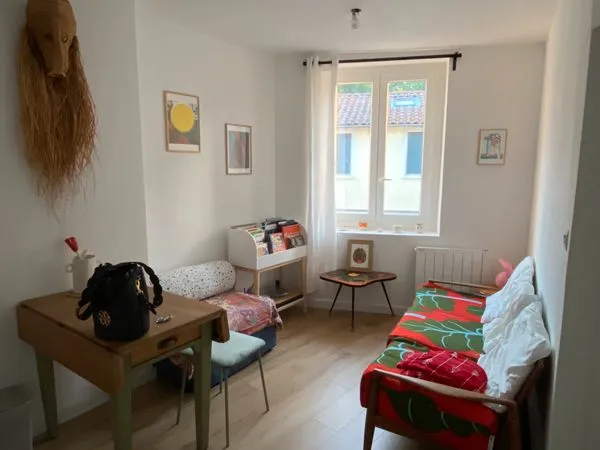 Sous-location 8 mois T2 meublé 30 m² - Lyon 5e / Saint-Just