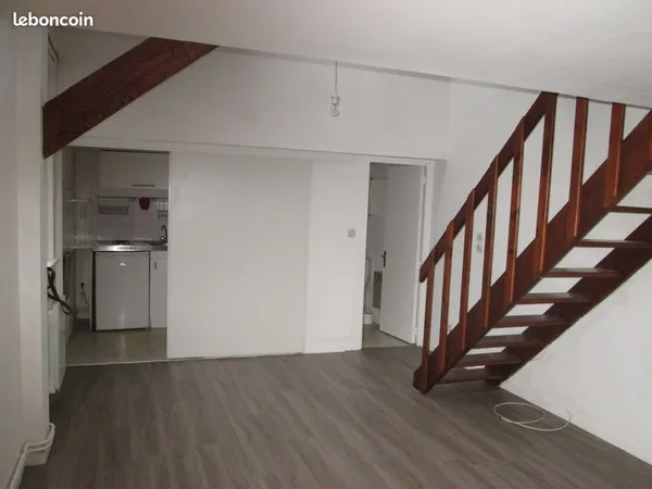 Studio à louer Reims
