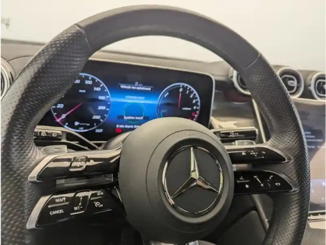 Mercedes Glc suv 300 de 4matic amg line — photo 16