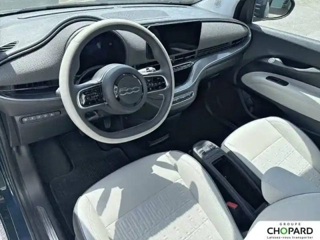 Fiat 500 c e 118 ch — photo 15