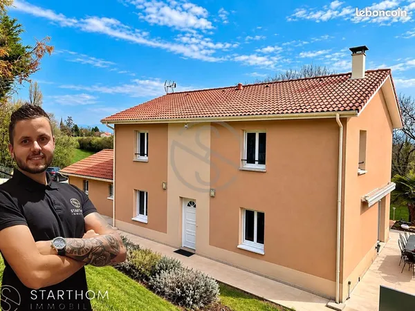 Propriété 8 pièces 143 m²