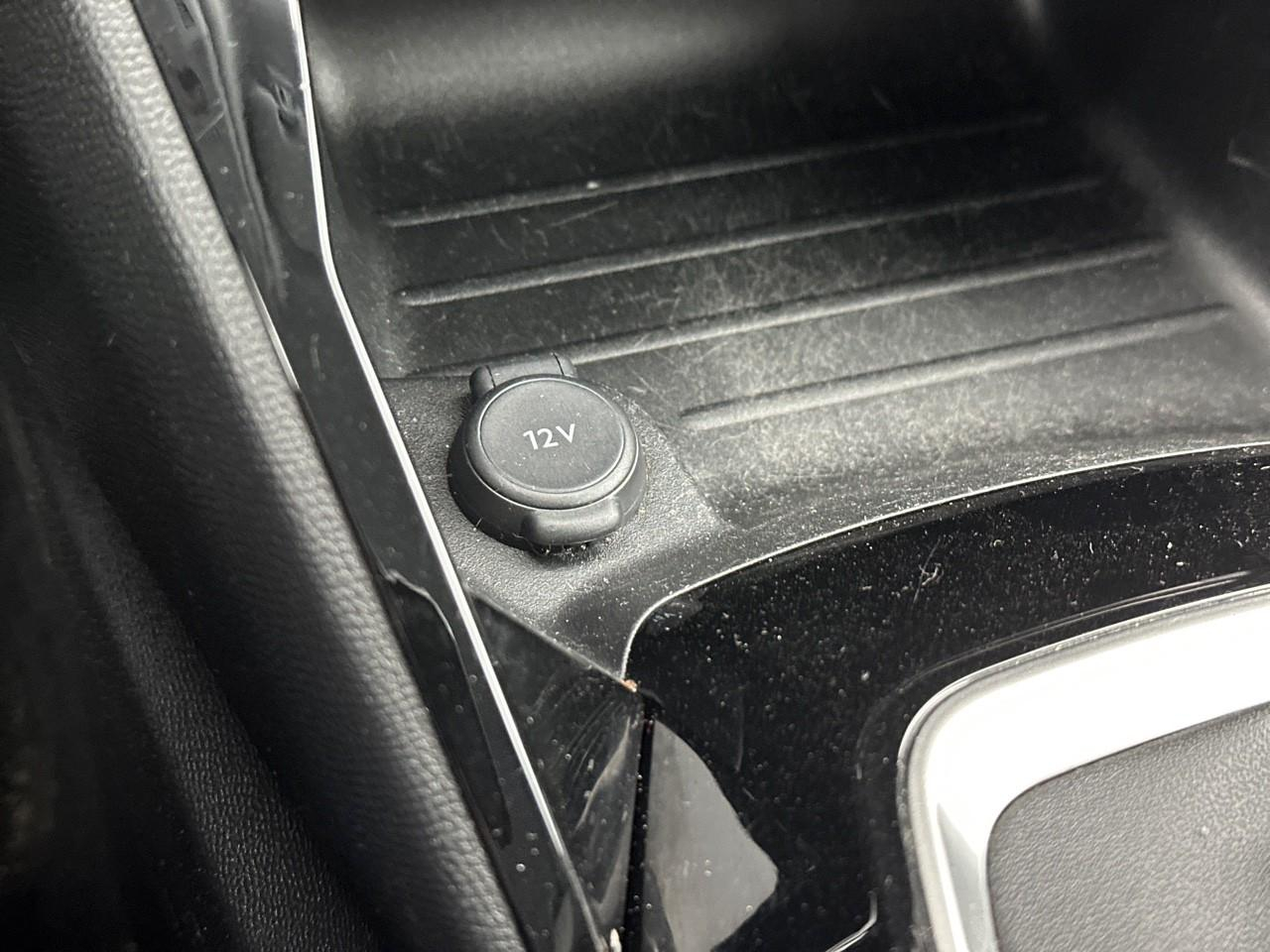 Peugeot 2008 puretech 100 s&s bvm6 allure — photo 31