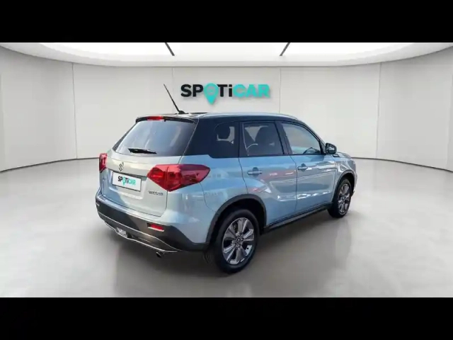 Suzuki Vitara 1.0 boosterjet 111ch privilège — photo 6