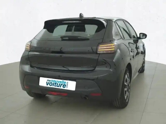 Peugeot 208 hybrid 110 e-dcs6 — photo 31