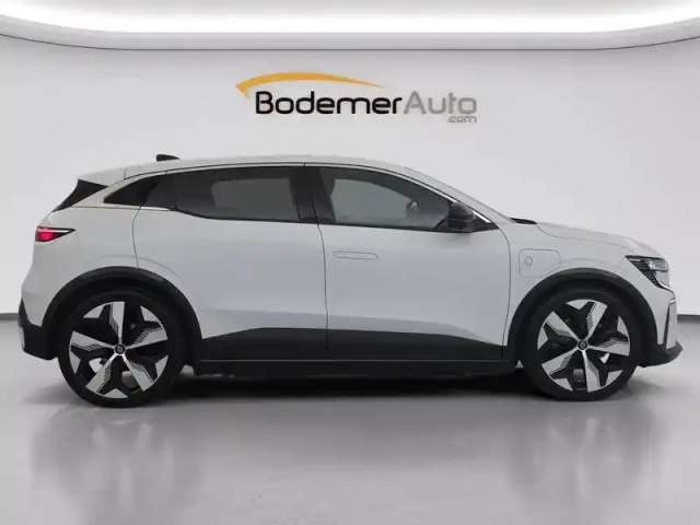 Renault Megane e-tech ev60 220 ch super charge — photo 21