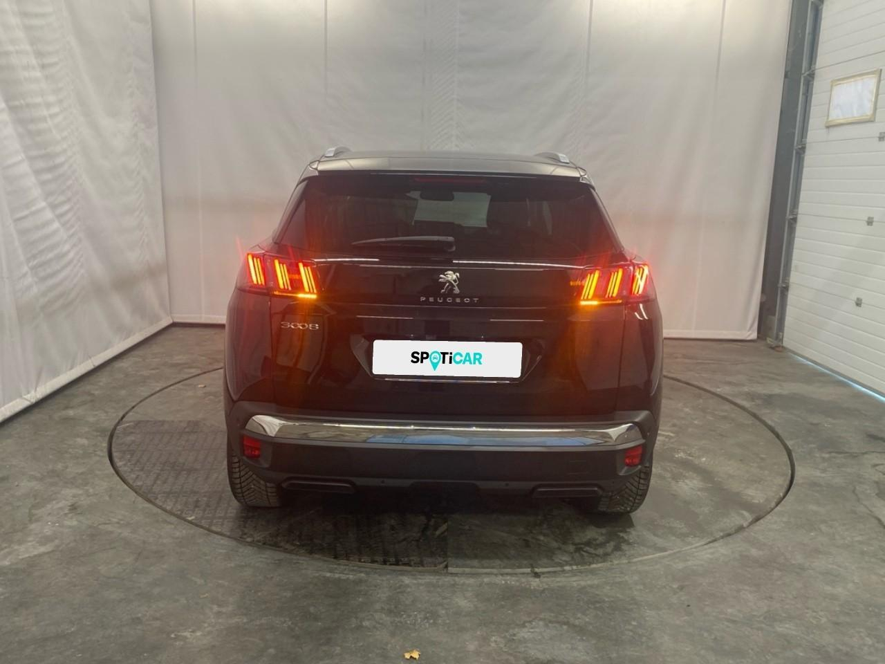 Peugeot 3008 puretech 130ch s&s eat8 roadtrip — photo 4