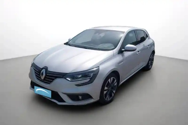 Renault Megane mégane iv berline tce 140 energy — photo 1