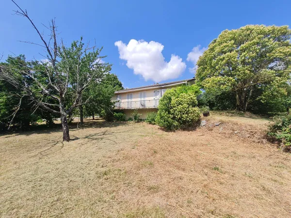 Maison de plain-pied 5 pièces 93 m²