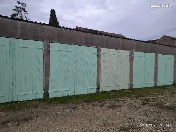 Garage/box 10 m² Chalon Sur Saone