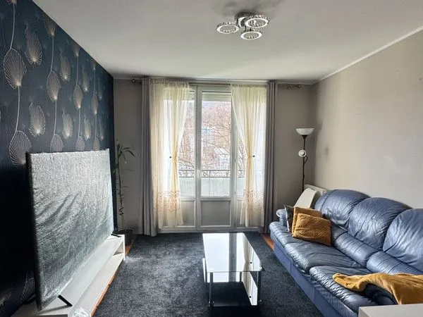 Chambre en colocation meublée - Étudiante - Saint-Étienne (Solaure)