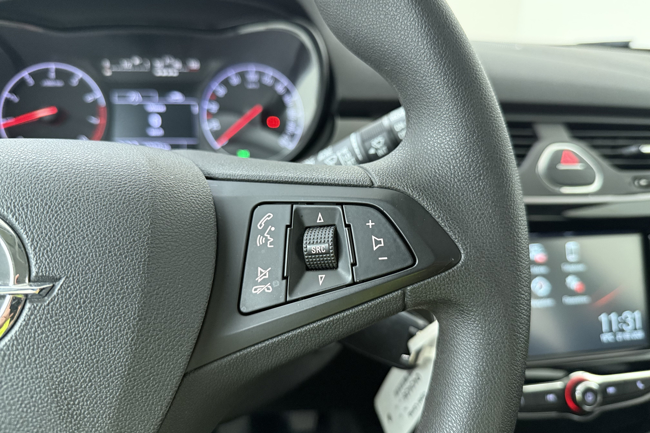 Opel Corsa — photo 14
