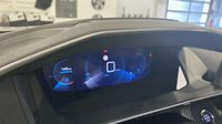 Peugeot 2008 1.2 PureTech 100ch S&S Allure — photo 13