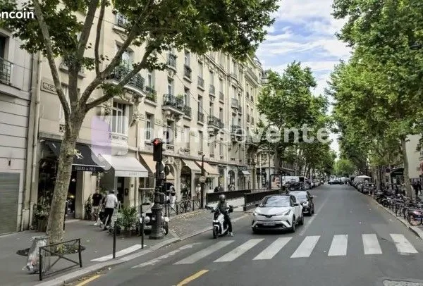 Commerce alimentaire 144 m²