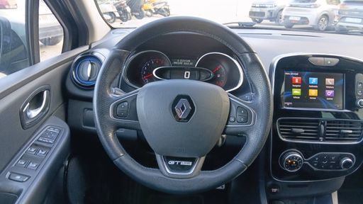 Renault Clio 0.9 TCe 90 - Intens – 2017 – 88288 km – Essence – Boîte Manuelle — photo 30