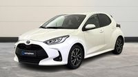 Toyota Yaris 116h Design 5p MY22