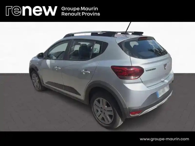 Dacia Sandero 1.0 tce 90ch stepway confort -22 — photo 7