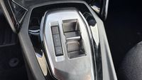 Peugeot 208 1.2 Hybrid 110ch Style e-DCS6 — photo 18
