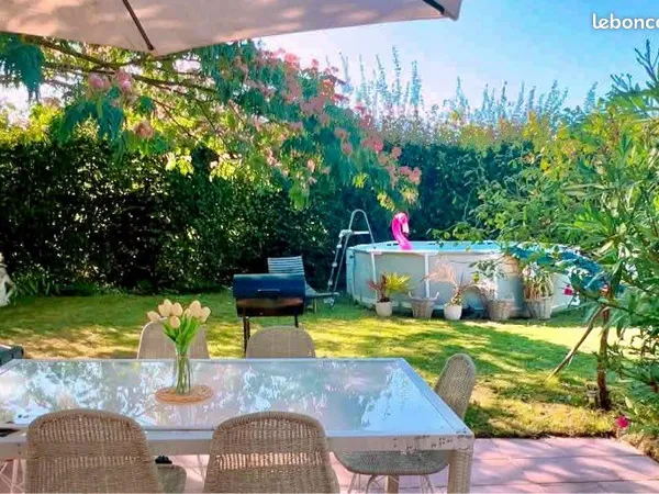 Rare en plein centre ville : Propriété de 170 m² + Dépendance Pro 50 m2+ Grand Jardin