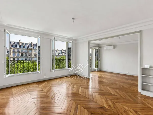 Duplex 6 pièces 143 m²