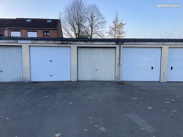 Garage ou box fermé