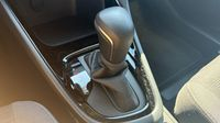 Toyota Yaris 116h Design 5p MC24 — photo 29