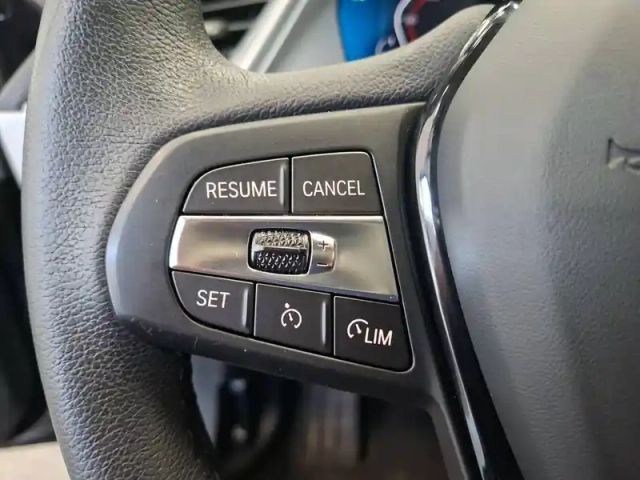 Bmw Serie 1 116i 109 ch — photo 31