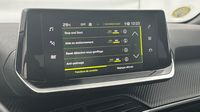 Peugeot 2008 1.5 BlueHDi 130ch S&S Allure EAT8 — photo 13