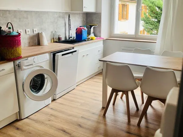 Appartement meublé rénové à BADAROUX