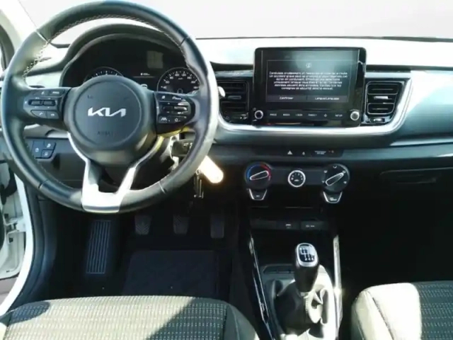 Kia Stonic 1.0 t-gdi 100ch active — photo 10