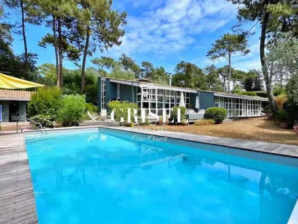Maison 6 pièces 160 m²