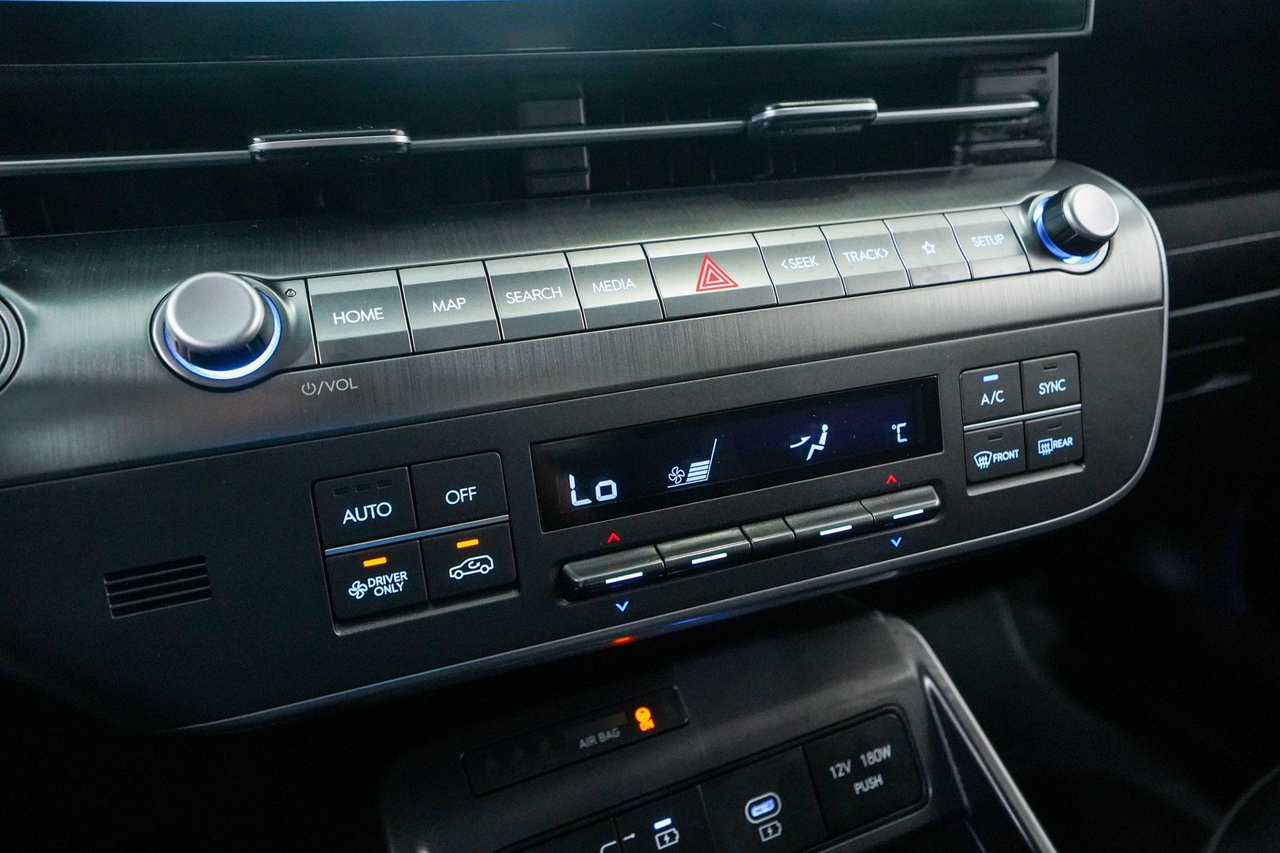 Hyundai Kona — photo 25