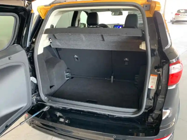Ford Ecosport 1.5 ecoblue 125ch st-line noir/jaune 4x2 euro6.2 — photo 11