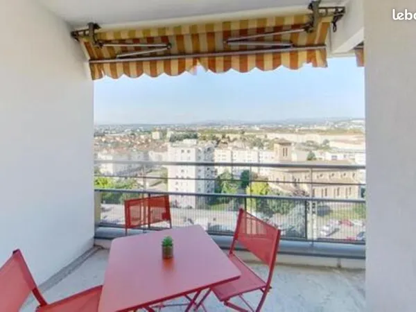 Appartement 5 pièces 80 m²