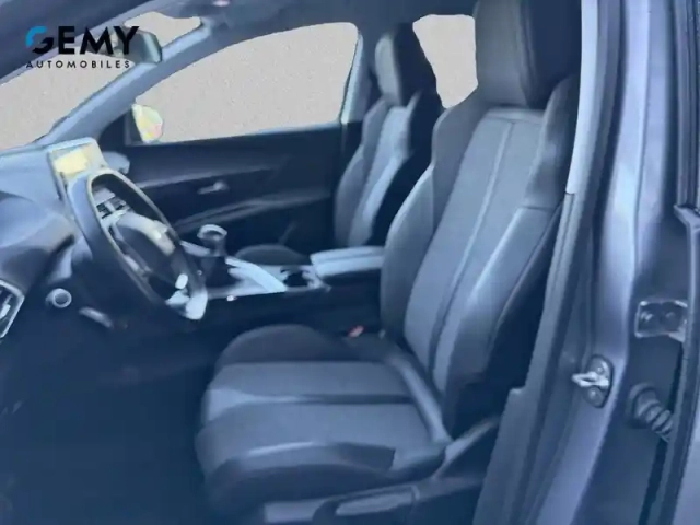 Peugeot 3008 puretech 130ch s&amp;s bvm6 — photo 9