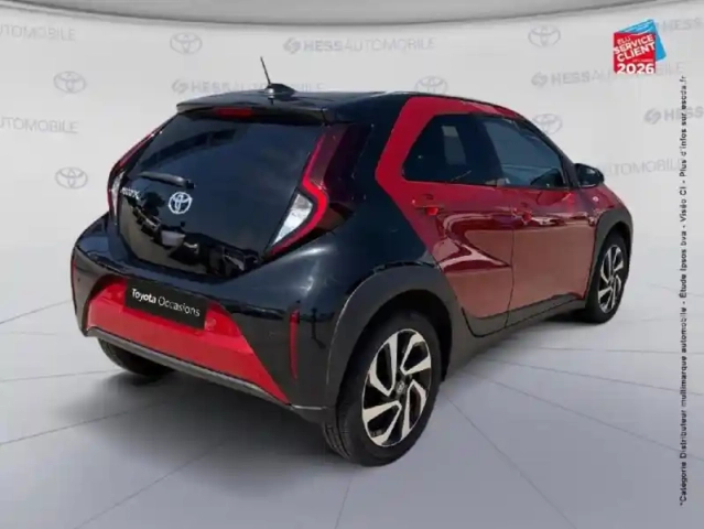 Toyota Aygo X 1.0 vvt-i 72ch design my24 — photo 6