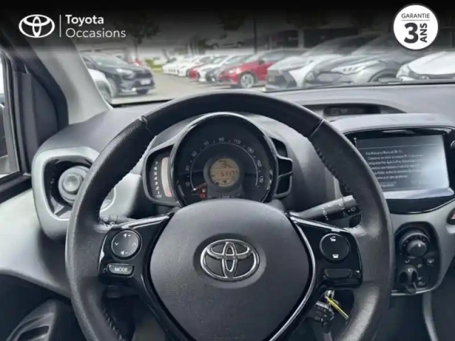 Toyota Aygo 1.0 vvt-i 72ch x-play 5p my21 — photo 5