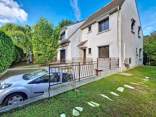 Maison 5 pièces 144 m²