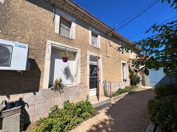 Maison à vendre à Anglade - 4 pièces, 128m²