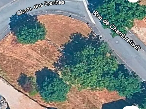 Terrain dans le bourg de Juigné-sur-Loire