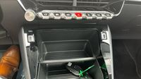 Peugeot 208 e-208 136ch Like — photo 30