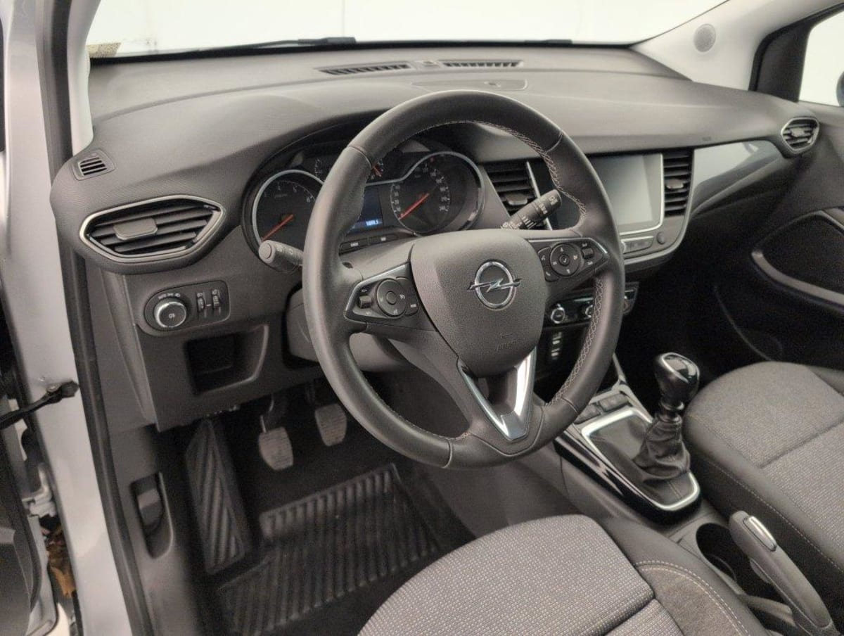Opel Crossland — photo 14