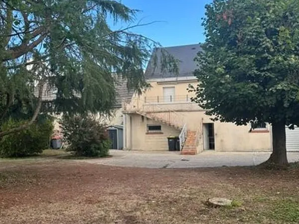 Maison 6 pièces 217 m²